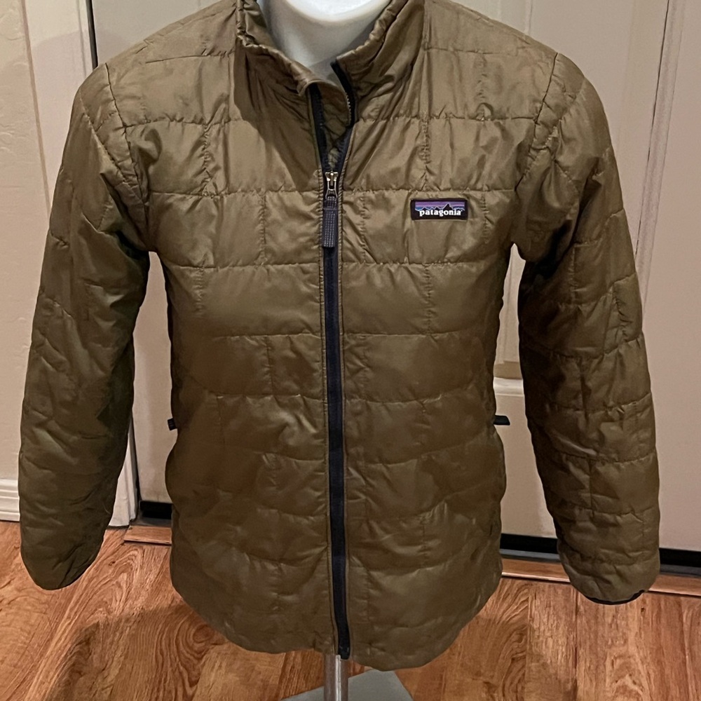 Patagonia Kids Olive Puffer Jacket - Picture 2 of 8